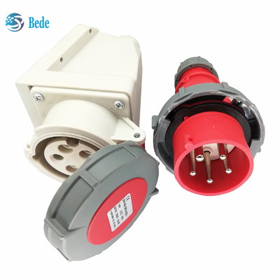 3P + N + E المكونات الصناعية والمقبس IP67 AC220-415V 16 و 32 أمبير نوع التثبيت على الحائط